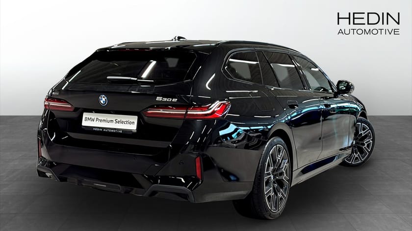 Bild 2 av BMW 530e xDrive Touring Drag Navi Kamera