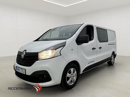 Renault Trafic Skåpbil L2 Dubbelhytt MOMS 6-Sits Värmare Drag 2xDörr