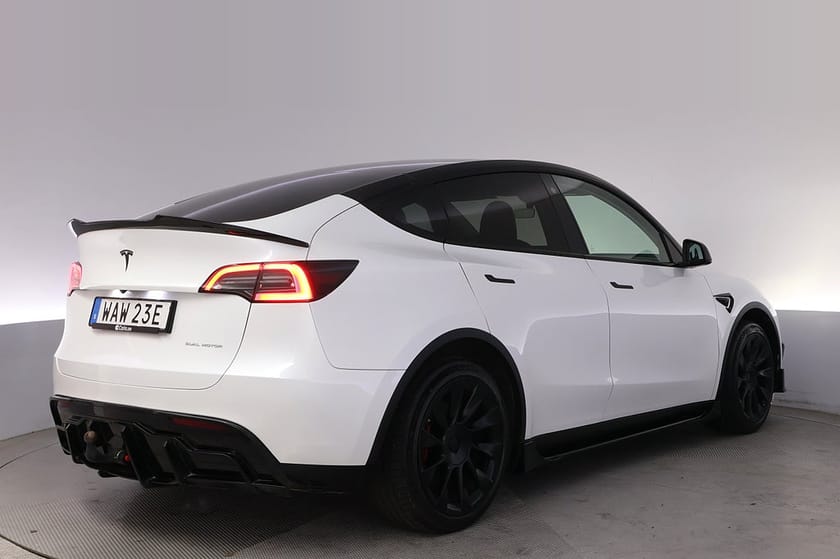 Bild 5 av Tesla Model Y Long Range AWD Autopilot 20" Panorama Drag