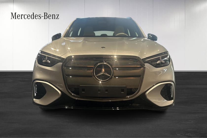 Bild 2 av Mercedes-Benz GLC EQ 400 4MATIC