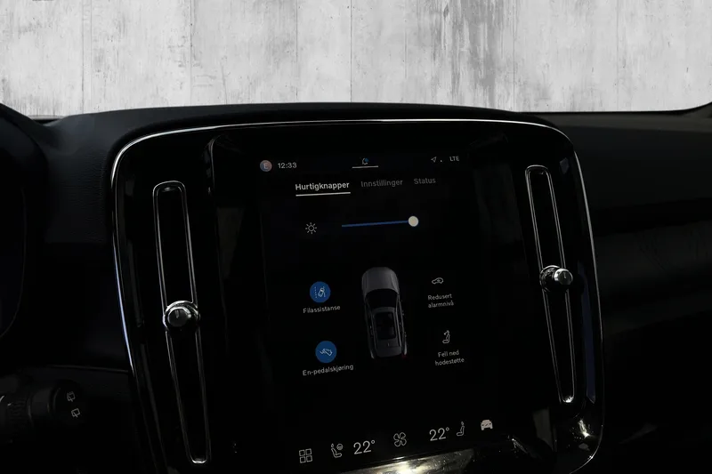 Volvo XC40 Recharge Twin bilde 13