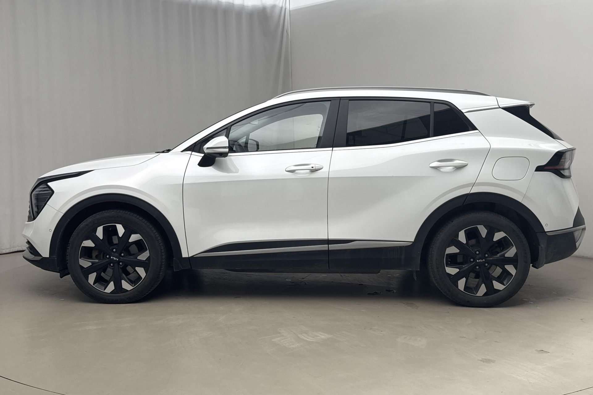 Kia Sportage PHEV 2023, kuva 2/10