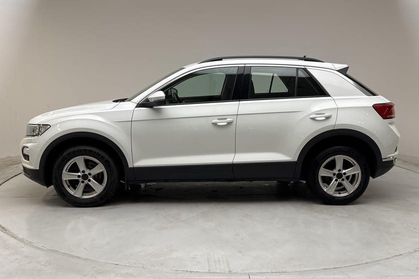 Bild 2 av Volkswagen T-Roc 1.0 TSI (115hk) Adaptiv farth. CarPlay