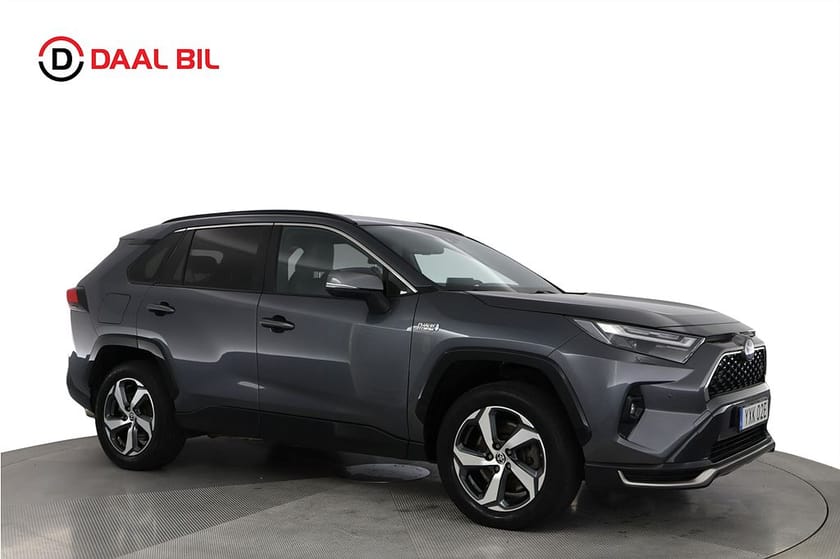 Bild 4 av Toyota RAV4 Plug-in Hybrid AWD 306HK X-EDITION DRAG B-KAM JBL®