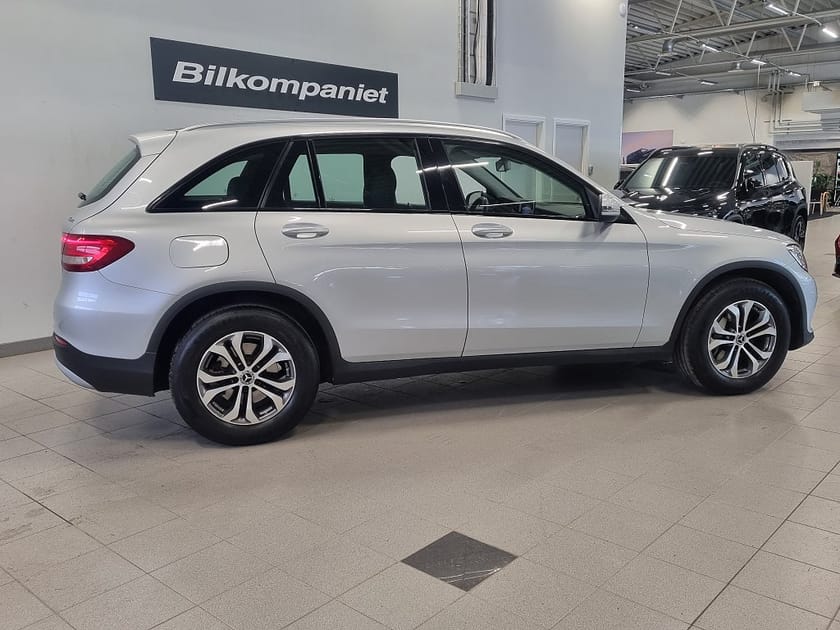 Bild 3 av Mercedes-Benz GLC 220 d 4MATIC 9G-Tronic Base Euro 6