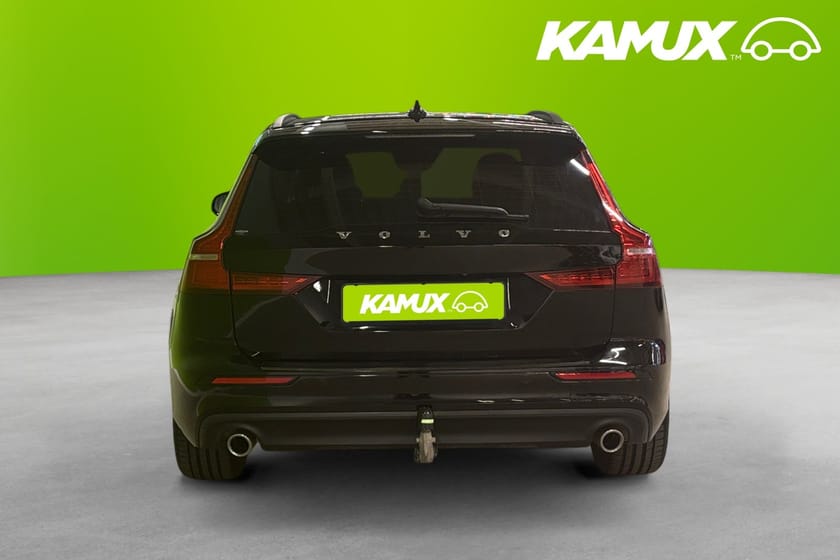 Bild 5 av Volvo V60 D3 AWD Momentum 150hk Värmare Navi Kamera Drag BLIS Kambytt