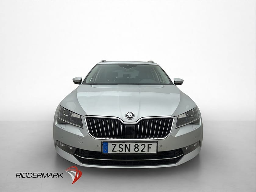 Bild 2 av Škoda Superb Kombi Skoda 190hk 4x4 L&K Kamera Skinn Värmare Canton Drag