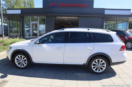 Volkswagen Passat Alltrack 2.0 TDI BlueMotion 4Motion 177hk Aut Skinn Dragkrok
