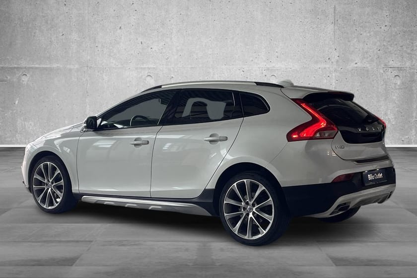 Bilde 3 av Volvo V40 Cross Country D2 120HK Summum Automat