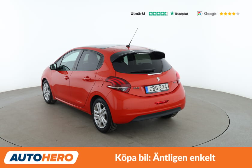 Bild 3 av Peugeot 208 1.2 PureTech / Panorama, PDC-Bak