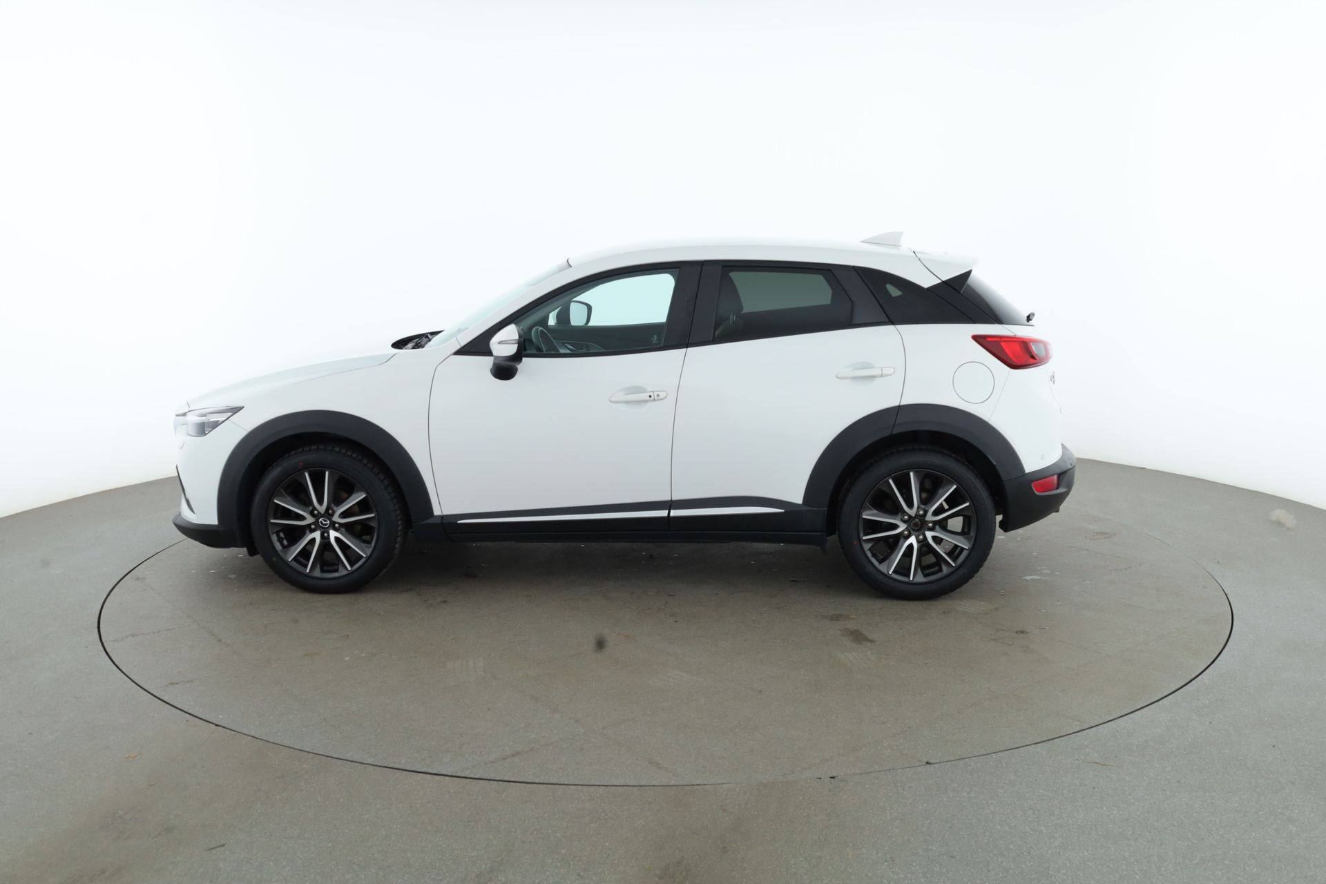 Mazda CX-3 2.0 SKYACTIV-G Optimum AWD 2016, kuva 2/10
