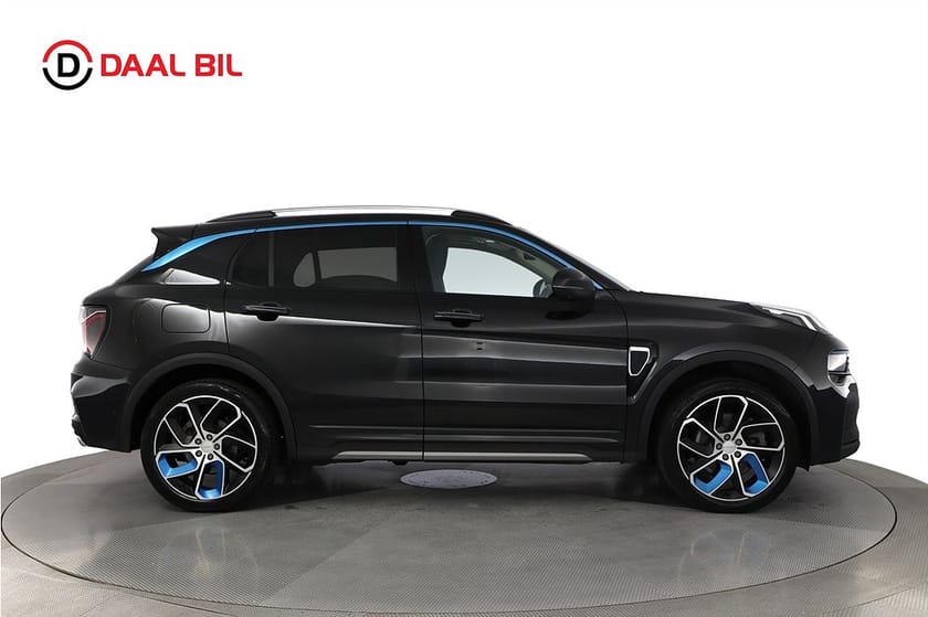 Bild 5 av Lynk & Co 01 PHEV 17,6 kWh 261HK PANO INFINITY® DRAG 3D-VIEW NFC