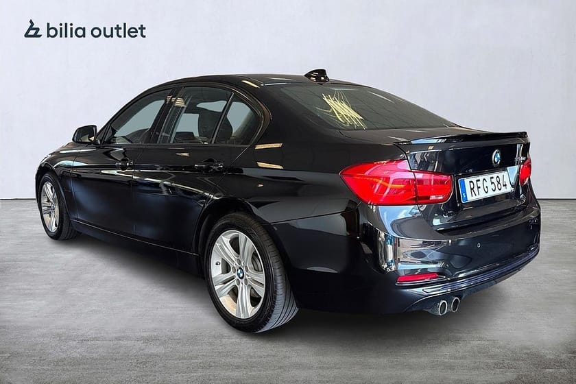 Bild 4 av BMW 330e Sedan Sport line 252hk Läder Navi Adp.farth