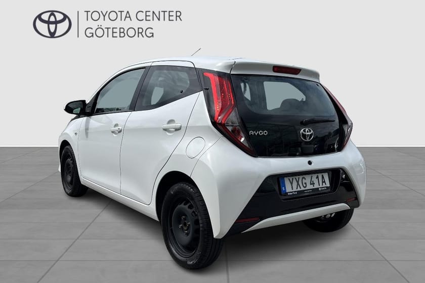 Bild 3 av Toyota Aygo 1,0 5D X-PLAY M