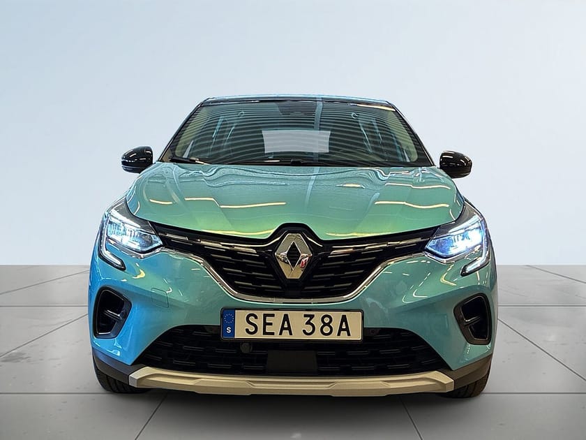 Bild 2 av Renault Captur E-TECH Plugin-Hybrid 160 Kamera/Rattvärme/MoK-värm/Navi
