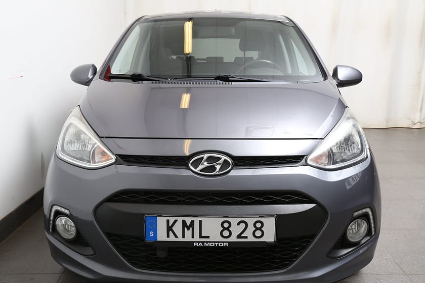 Bild 3 av Hyundai i10 1,0 67hk GO! Edition 5dr Motorvärmare