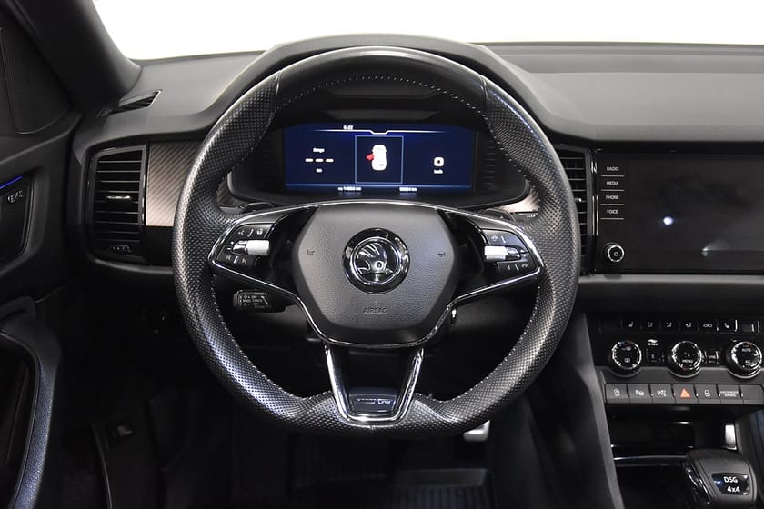 Bild 2 av Škoda Kodiaq 7-Seater 2.0 4x4 7-Sits Sportline Canton Pano D-värm Navi Drag