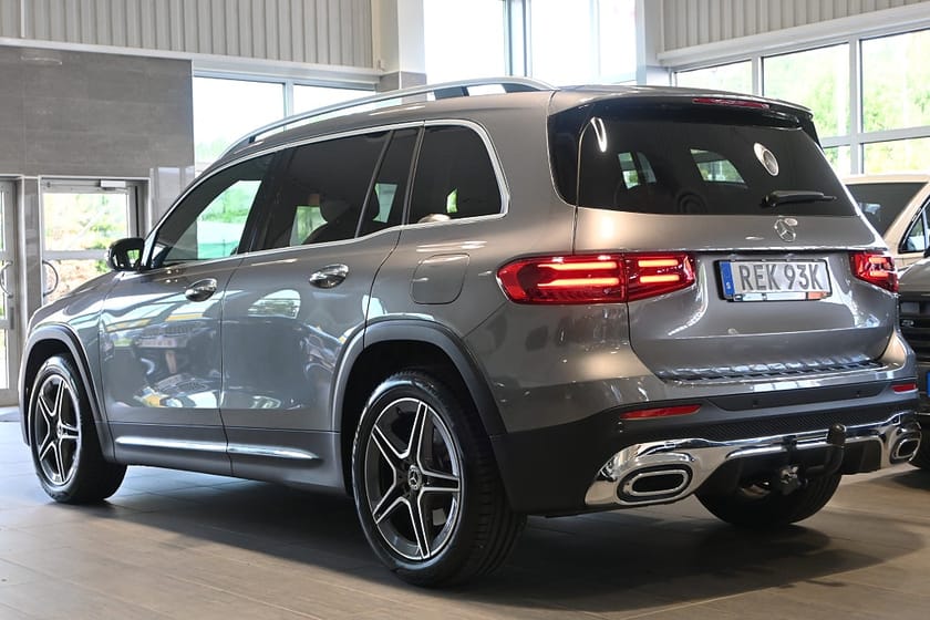 Bild 3 av Mercedes-Benz GLB 220 d 4MATIC 8G-DCT 7-sits AMG Line Premium Drag