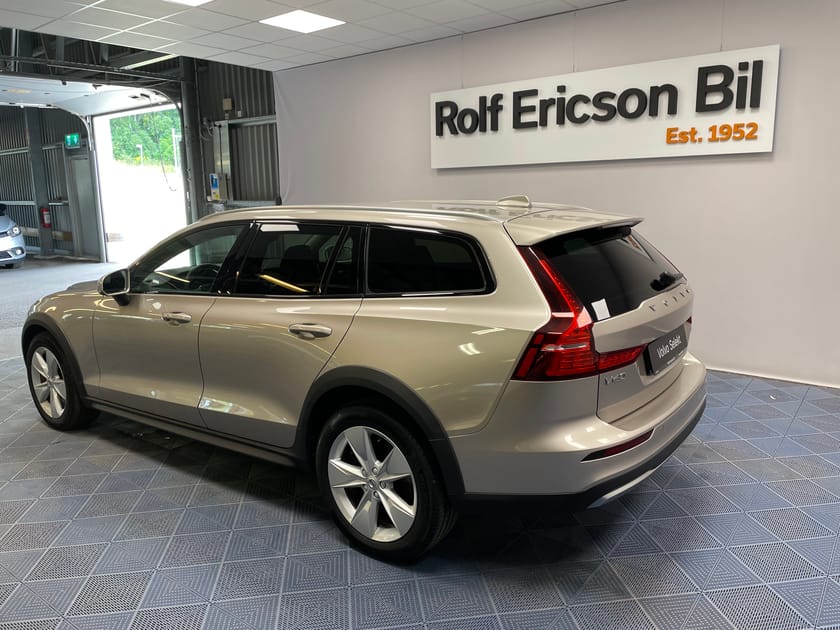 Bild 3 av Volvo V60 Cross Country B4 AWD Diesel Core
