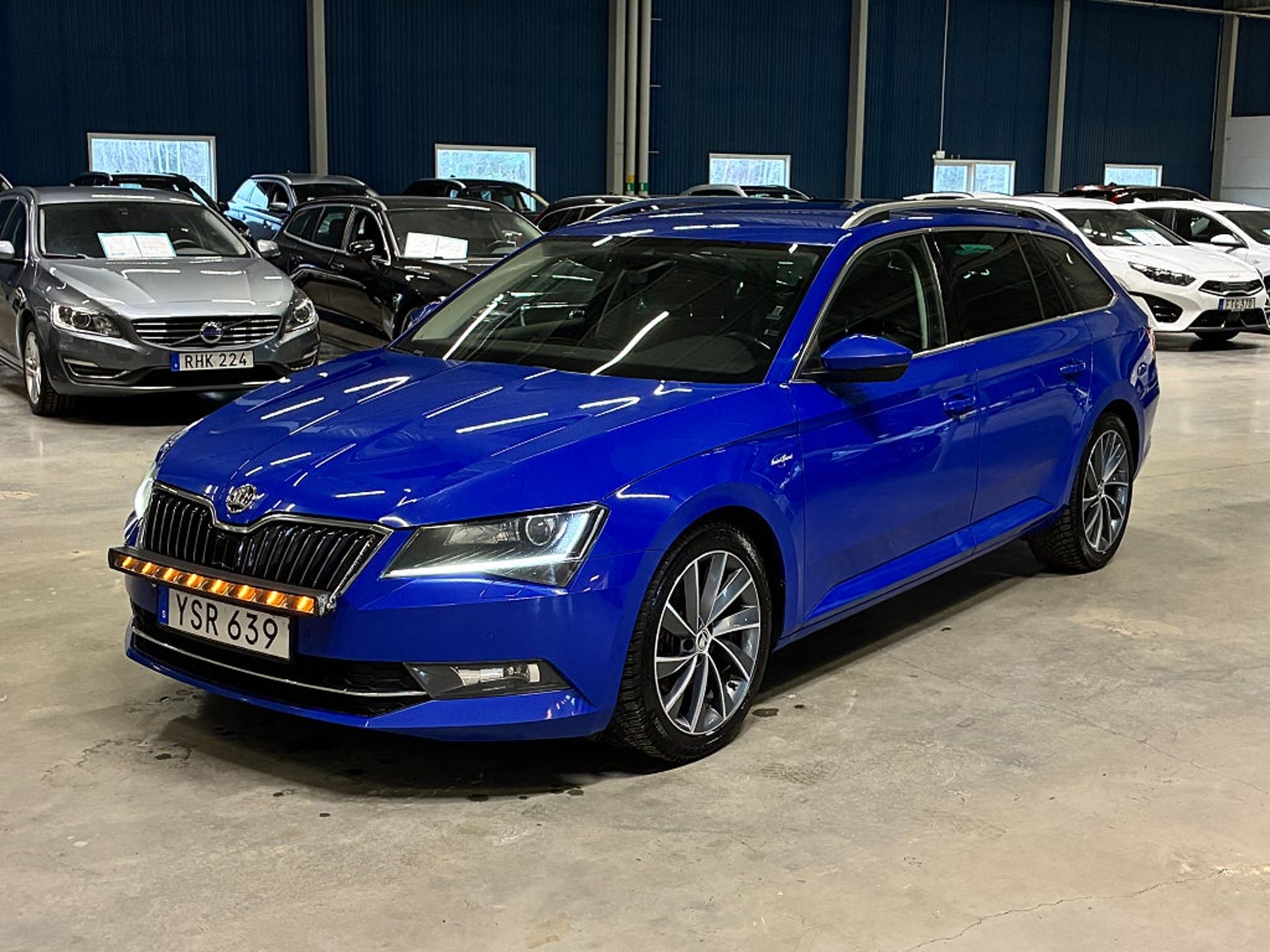 Skoda Superb Kombi 2.0 TDI Aut L&K 2019, bild 7/10