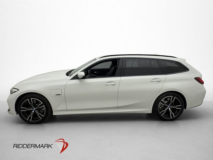 Bild 4 av BMW 330e xDrive Touring