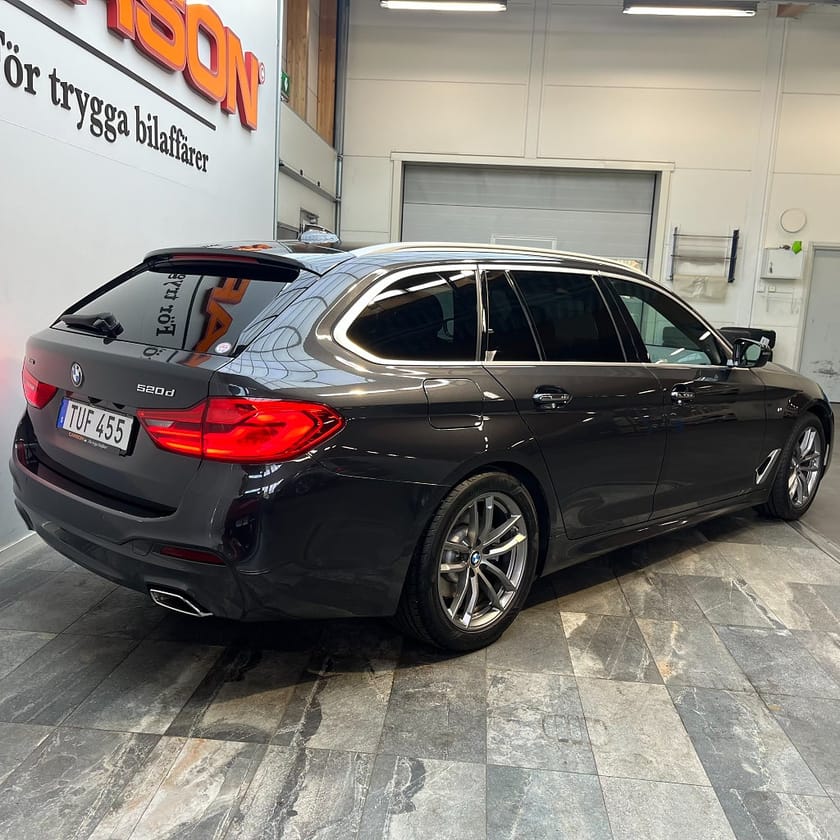 Bild 4 av BMW 520d xDrive Touring M Sport Carplay HUD Backkamera Dra