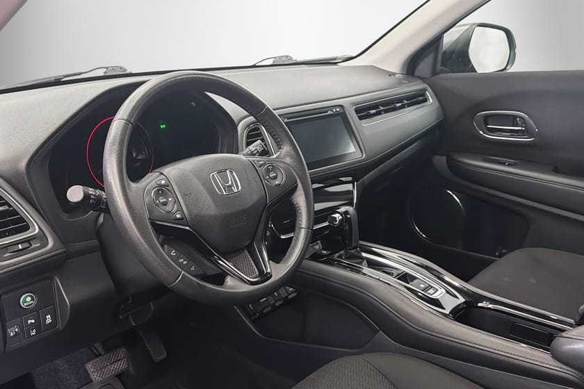 Bild 4 av Honda HR-V 1.5 i-VTEC / Drag, P-Sensorer, Farthållare