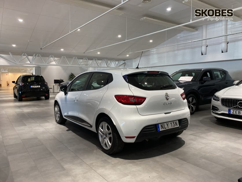 Bild 4 av Renault Clio PhII TCe 90  Zen II.5-d
