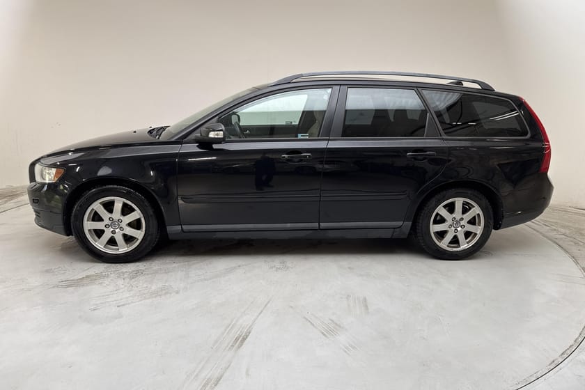 Bild 2 av Volvo V50 1.8F (125hk) Vinterhjul medföljer