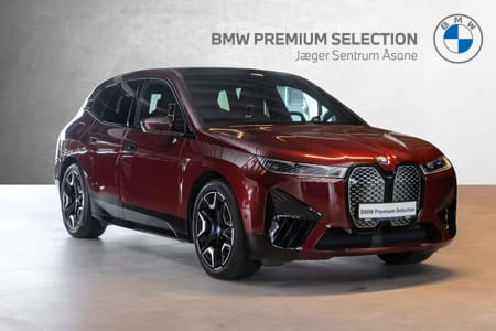 BMW iX xDrive40 Fully Charged Sportspakke Krok Pano A.Cruise