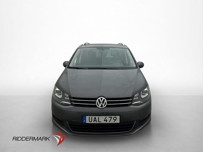 Bild 2 av Volkswagen Sharan TDI 140hk Masters 7-Sits Pano El-Dörrar