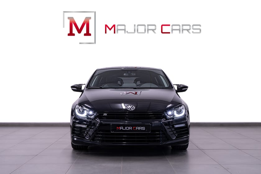 Bild 2 av Volkswagen Scirocco R 2.0 TSI Carplay Winter 280hk