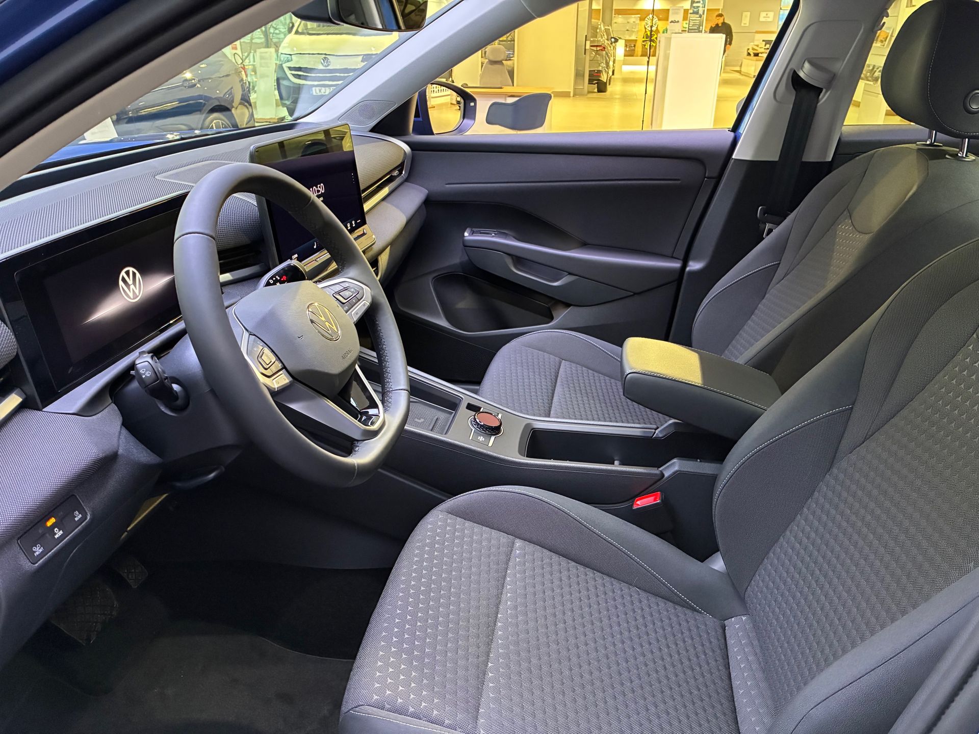 Volkswagen T-Roc 1.5 eTSI ACT OPF 2026, bild 7/10
