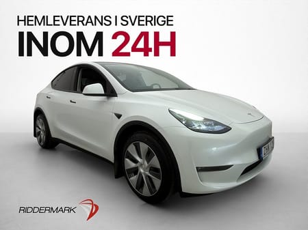 Tesla Model Y Long Range AWD Dragkrok Skinn Pano En ägare