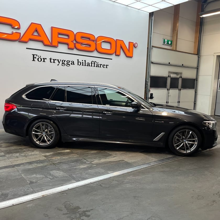 Bild 3 av BMW 520d xDrive Touring M Sport Carplay HUD Backkamera Dra