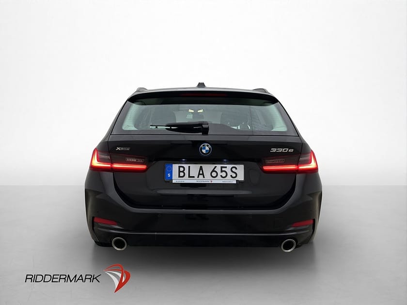 Bild 5 av BMW 330e xDrive Touring 292hk Widescreen Navi Moms Carplay