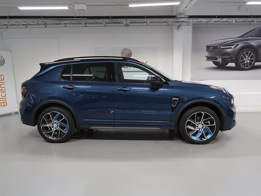 Bild 5 av Lynk & Co 01 PHEV V-Däck ingår 360°-Infinity-Pano-Elstol-Navi-CarPla