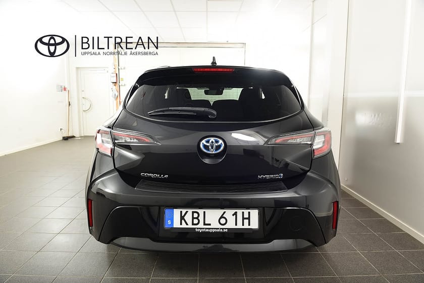 Bild 4 av Toyota Corolla Hybrid 1,8 Elhybrid Style Backkamera M&K-Värm S&V-Hjul
