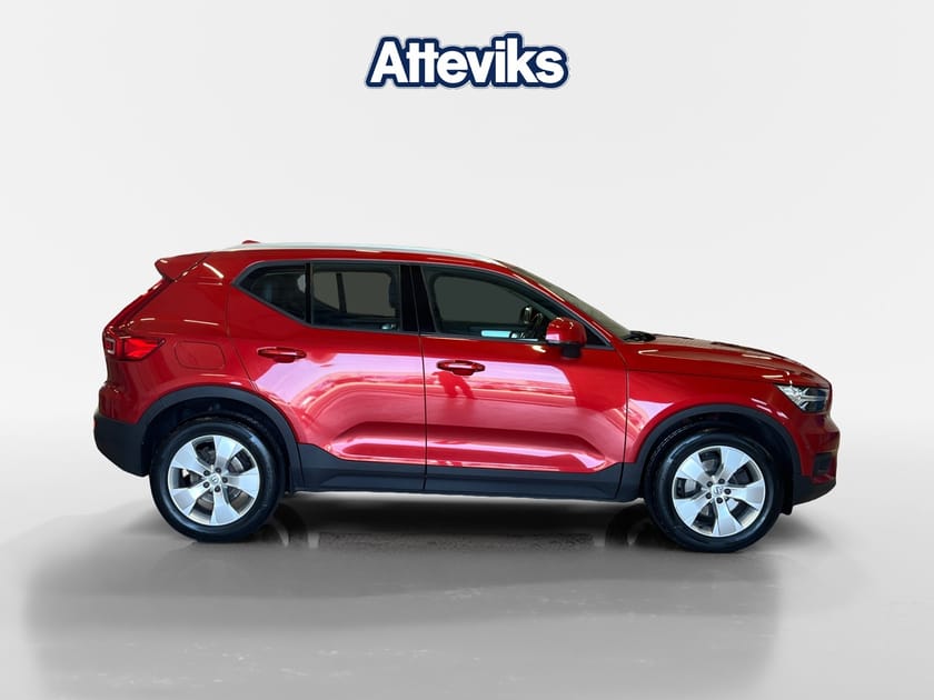 Bild 2 av Volvo XC40 AWD Momentum Advanced
