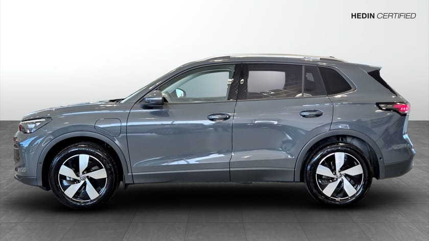 Bild 4 av Volkswagen Tiguan eHybrid Life TSI 204hk Adaptiv Fart Drag