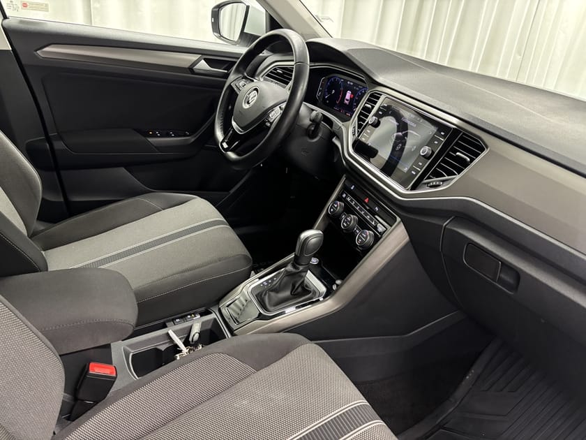 Bild 4 av Volkswagen T-Roc 1.5 TSI 150 HK DSG Drag/Värmare