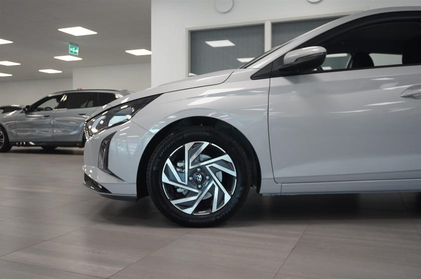 Bild 4 av Hyundai i20 1.0 T-GDi 90hk Aut Essential