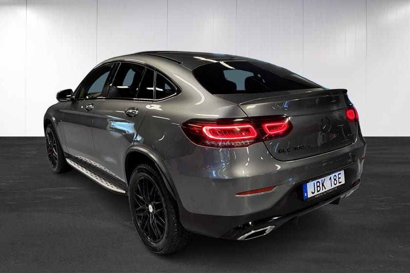 Bild 4 av Mercedes-Benz GLC 300 de Coupé 4MATIC 4M 9G-Tronic | AMG | Burmester | 360 | Drag | Nightpaket