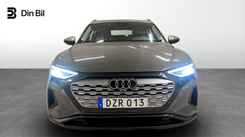 Bild 4 av Audi Q8 50 e-tron quattro 340HK Proline