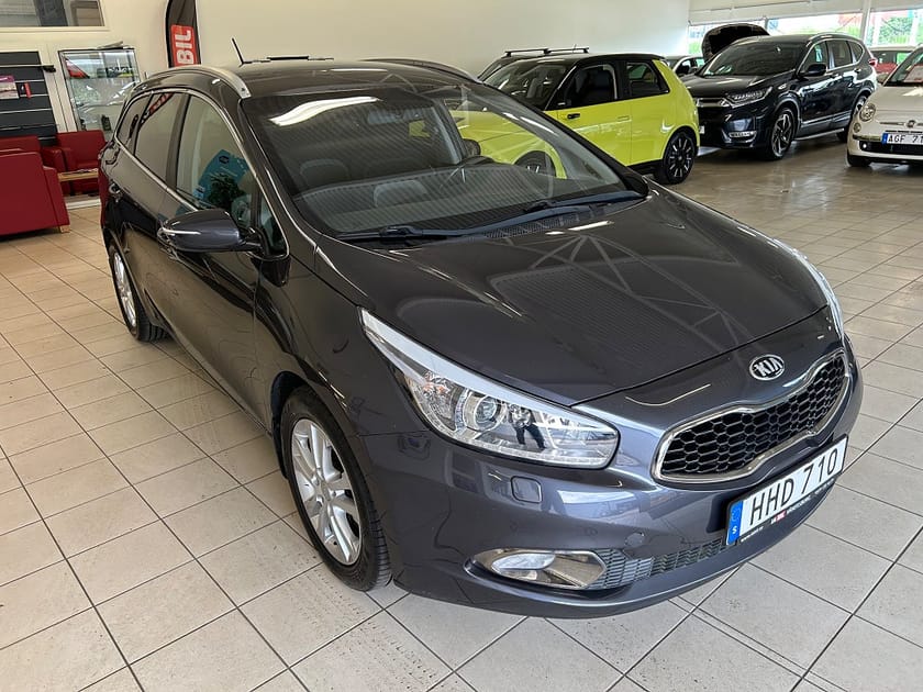 Bild 2 av Kia cee'd_sw 1.6 CRDi EX Comfort Euro 5 Med Drag