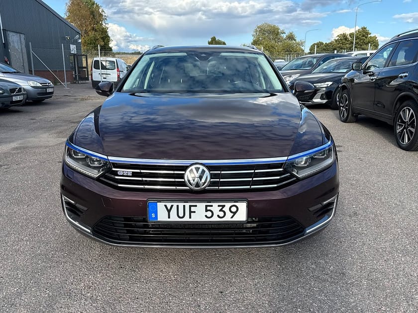 Bild 3 av Volkswagen Passat Variant GTE 1.4 TSI EXECUTIVE ACT 218hk Euro 6|COCKPITT|VÄRMARE