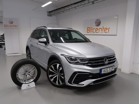 Volkswagen Tiguan eHybrid 1.4 TSI R-Line V-Däck ingår Cockpit-Pano-Drag-K