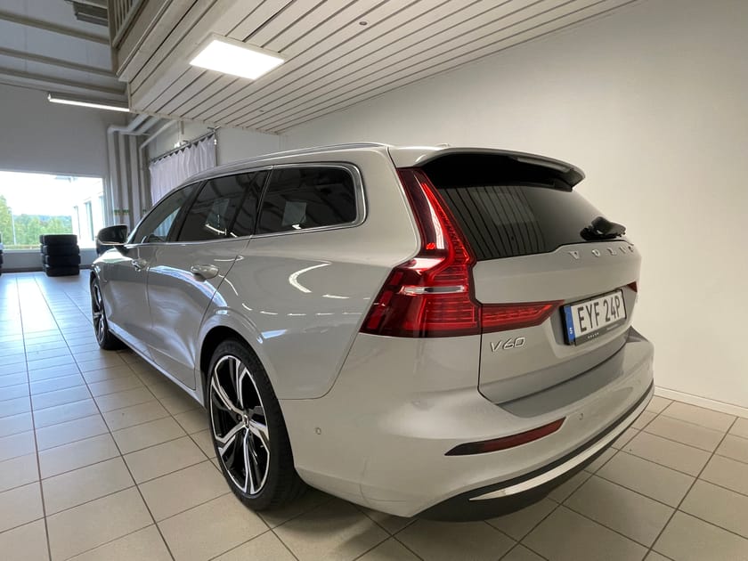 Bild 4 av Volvo V60 Recharge T6 Plus Bright Drag 360 Kamera H/K