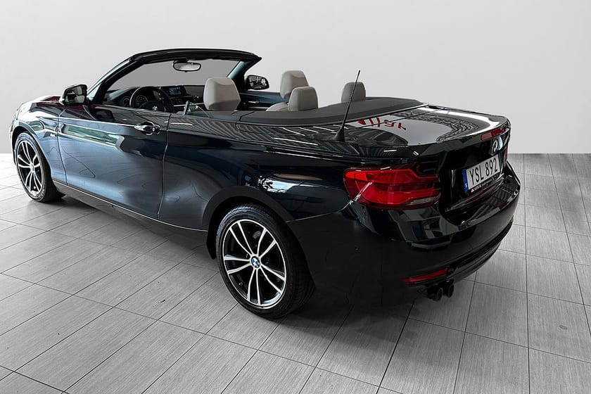 Bild 5 av BMW 220i Cabriolet Convertible Steptronic Sport line