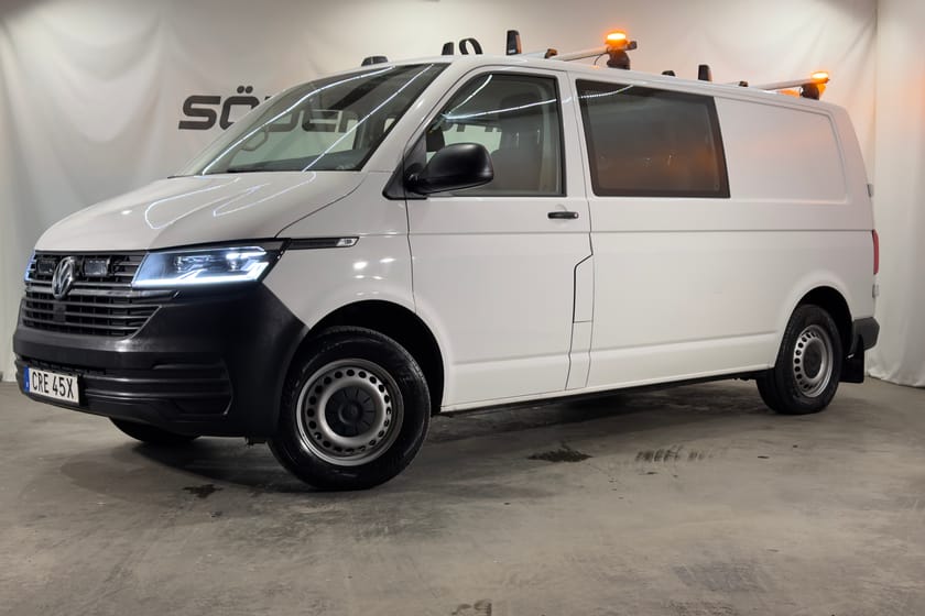 Bild 1 av Volkswagen Transporter Kombi T32 2.0 TDI 4M DRAG VÄRMARE KAMREM MOMSBIL
